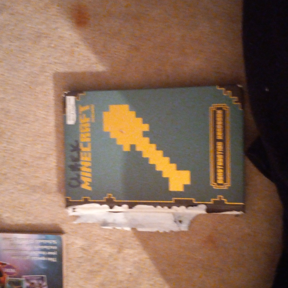 Books - Picture 4 of 4